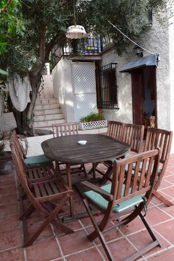 Apartamento En Villa Con Piscina Malaga Exterior photo